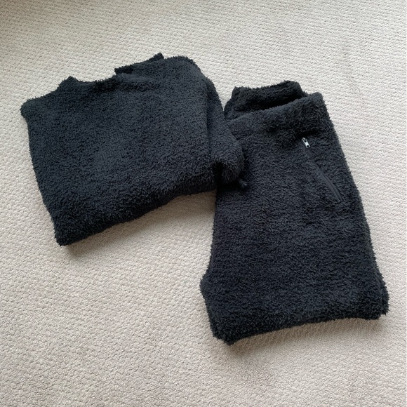 SKIMS Other - SKIMS SET RARE sz lg/xl inseam 27"